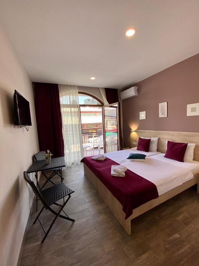 Apartament Zade